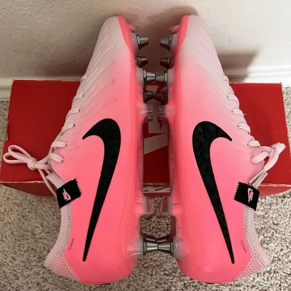 Nike legend 10